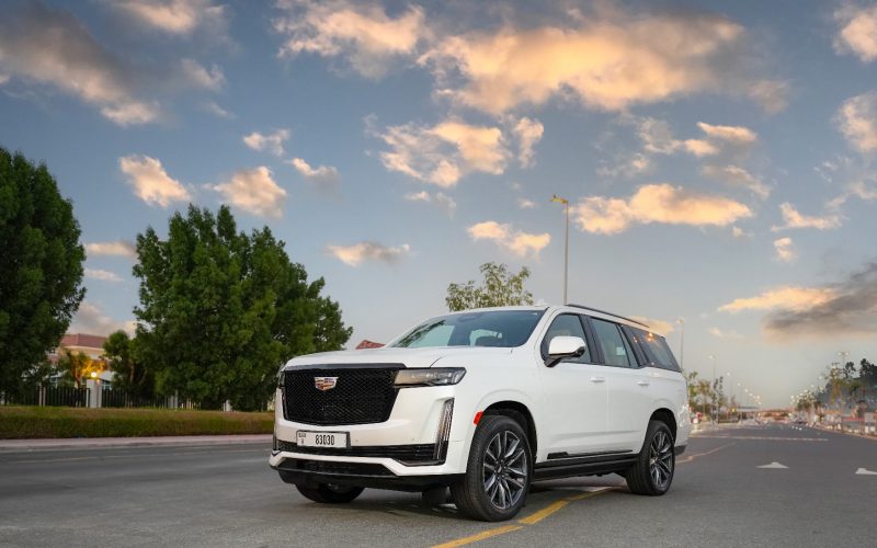 Cadillac Escalade White 5