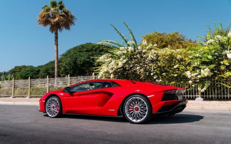 Lamborghini Aventador Red 9